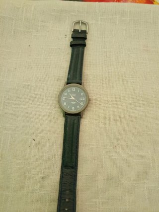 Orologio Titan Uomo Nero/Argento