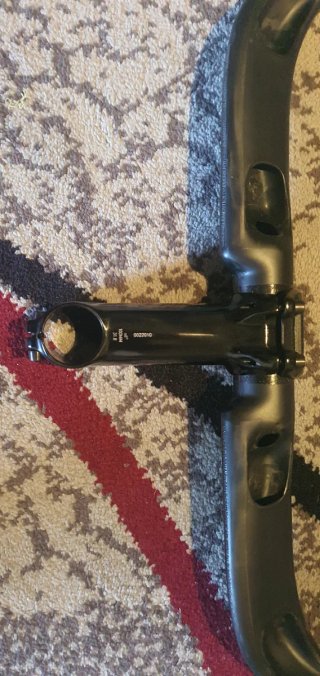 Manillar Deda Superzero Carbon DCR + Potencia Zipp