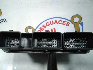 Centralita motor renault 8200444583 laguna 444433