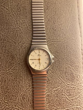 Reloj Lotus Cuarzo Esfera Blanca Swiss Made