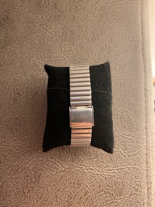Reloj Lotus Cuarzo Esfera Blanca Swiss Made