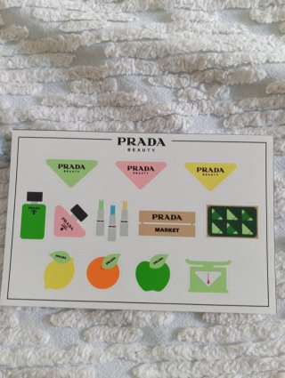 Borsa Prada shopper beige e rossa