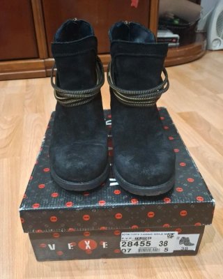Botines Vexe mujer negros con cadenas talla 38