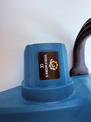 Motosierra a batería 18V