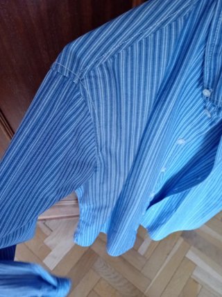 Camisa de rayas para hombre