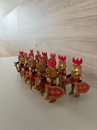 Lote 11 Caballeros Medievales Playmobil
