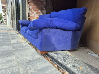 Sofá azul