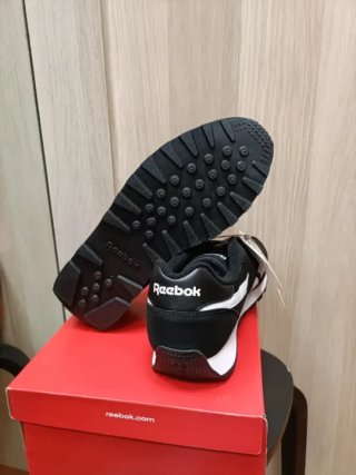 Reebok N°45