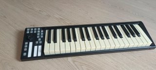 Teclado MIDI ICON iKeyboard 4