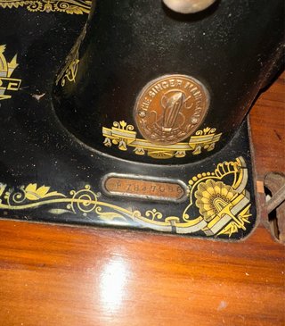 Máquina de coser Singer antigua