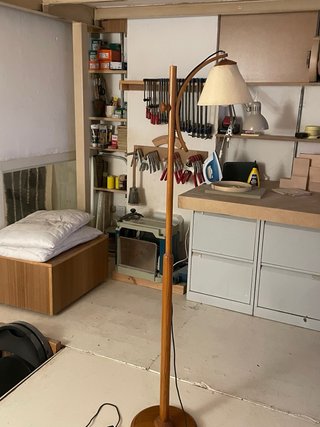 Lampada da terra scandinava vintage