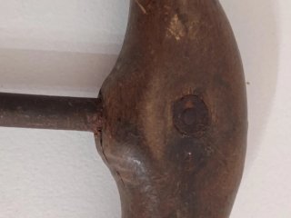 Tirabusciò vintage in legno e metallo