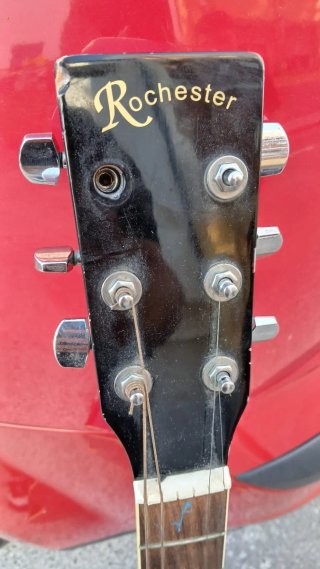 Guitarra Rochester a60BK