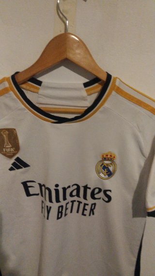 Camiseta Real Madrid 2022 Talla S + Short Adidas M