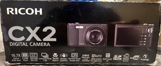 Ricoh CX2 Fotocamera Digitale da 9,1”