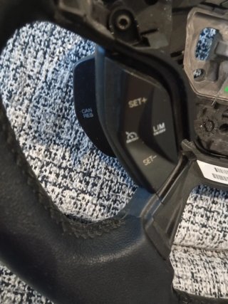 Volante Ford Focus mk3