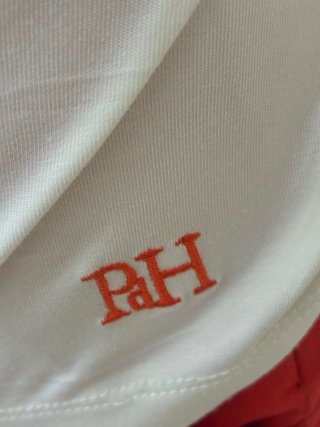 Conjunto Pedro del Hierro blanco naranja .