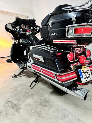Harley Davidson Ultra Classic Negra