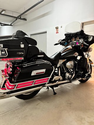 Harley Davidson Ultra Classic Negra