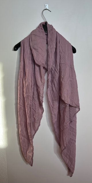 Pañuelo rosa con estampado