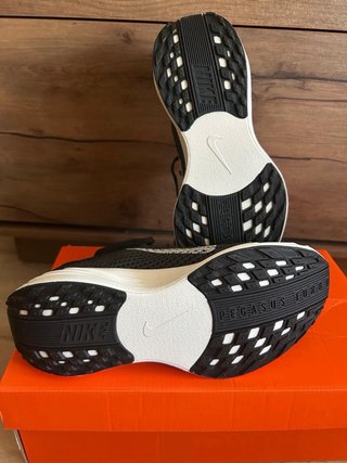 Nike Pegasus Plus Zapatillas Running Hombre