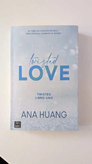 Hooked / Twisted LOVE . Pack Romance