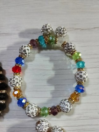 Lote de pulseras de colores nuevos