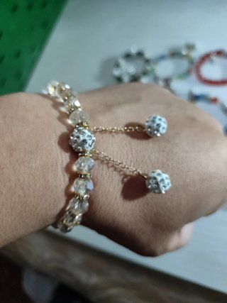 Lote de pulseras de colores nuevos