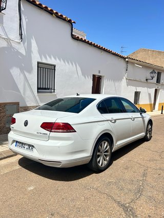 VOLKSWAGEN PASSAT 2.0 TDI 150 CV B8