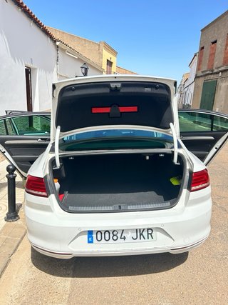 VOLKSWAGEN PASSAT 2.0 TDI 150 CV B8