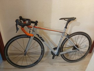 Bicicleta de carretera KTM Talla S