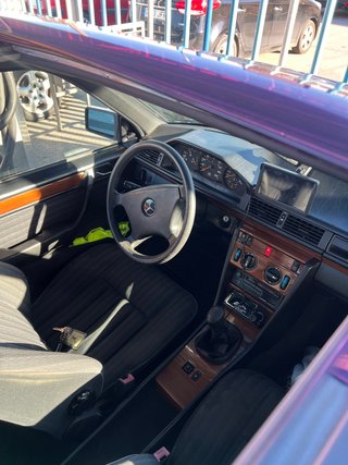 Mercedes-Benz Clase E 1993