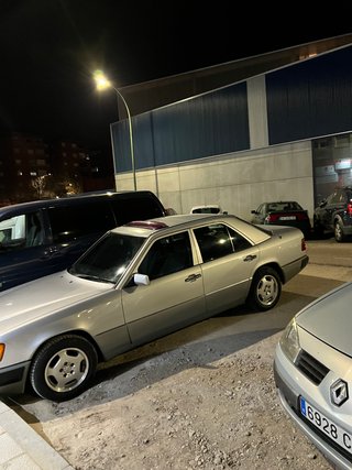 Mercedes-Benz Clase E 1993