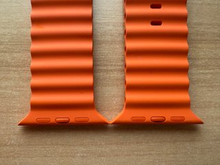 Apple Watch ULTRA 49mm. Orange Ocean Band