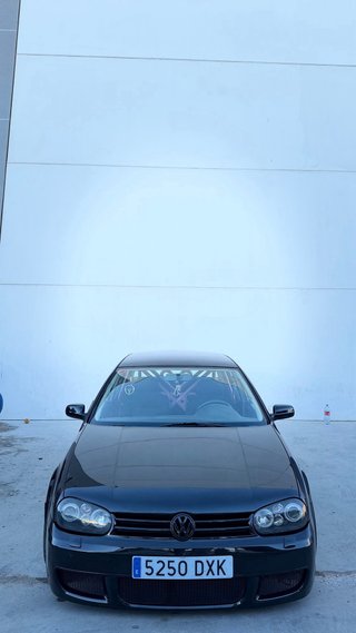 Volkswagen Golf 2000