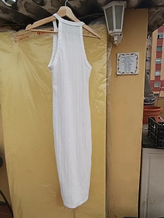 Vestido de verano ,bodys y camisetas