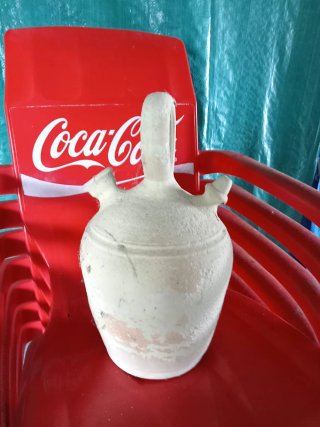 Botijo de cerámica blanco