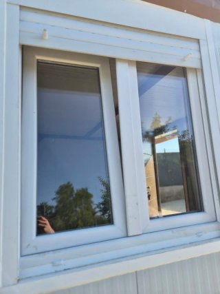 Ventana PVC con persiana