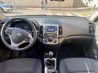 Hyundai i30 2011