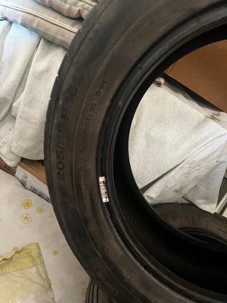 Neumático Continental 205/55 R16