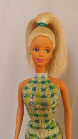 Barbie Pretty in Plaid vintage 90s