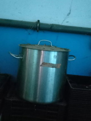 Olla de acero inoxidable grande