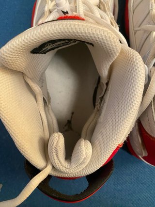Zapatillas Jordan 6 Rings Blancas y Rojas