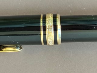 Pluma Montblanc Meisterstück 144
