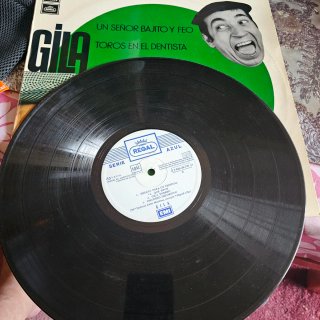 Vinilo Gila - Comedia y Monólogos