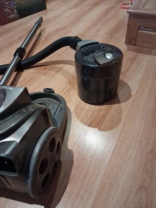 Aspirador Taurus Mega NE 2000