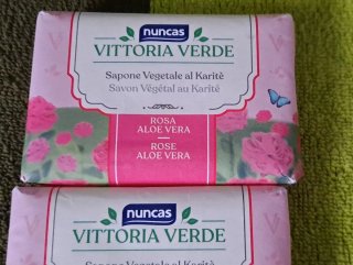 Jabones aroma rosas