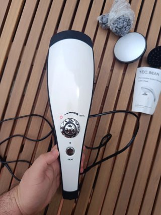 Masajeador eléctrico con cabezales