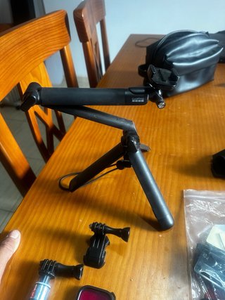 GoPro 11 Black + Accesorios