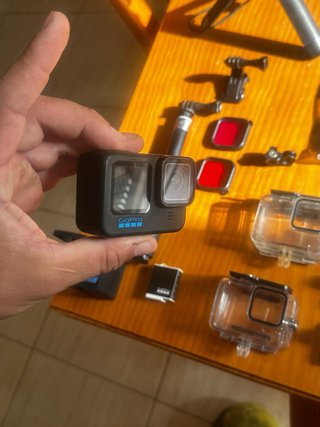 GoPro 11 Black + Accesorios